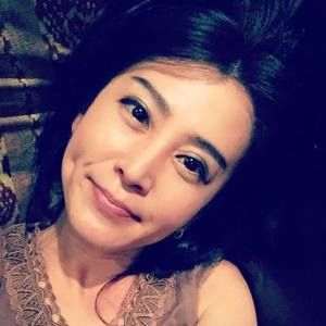 Meet your Posher, Hisae