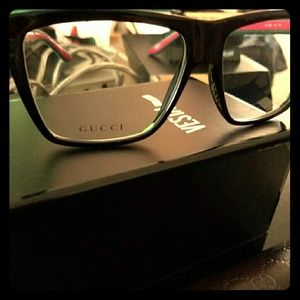 Gucci mens eyeglasses 1008. 55-14-150