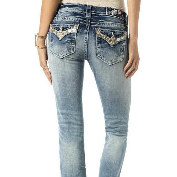 Miss me jeans size 33, Mid-Rise  boot.