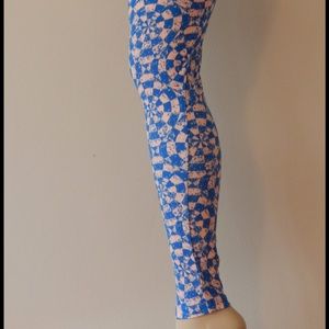 OS Lularoe leggings. EUC only worn once