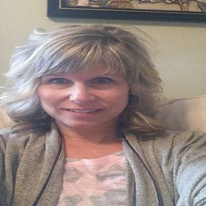 Meet your Posher, Cheryl