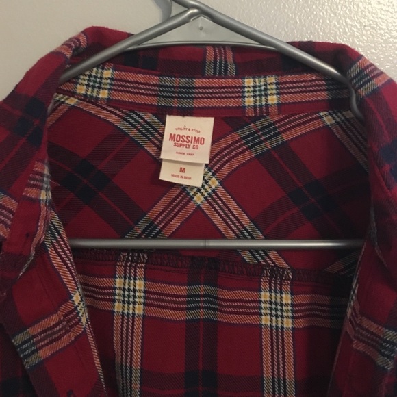 Red and navy flannel - Picture 2 of 4