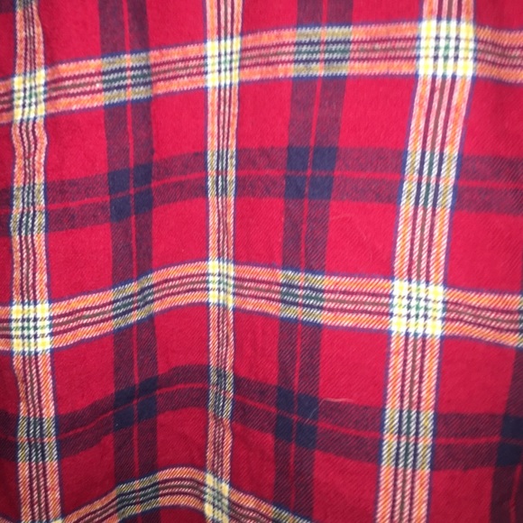 Red and navy flannel - Picture 4 of 4