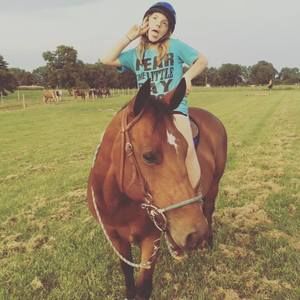 Meet your Posher, Jamie