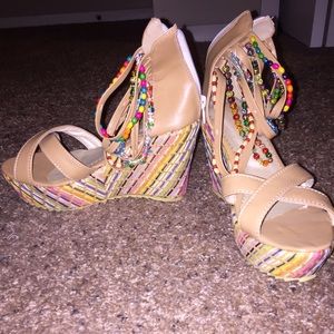 Colorful wedges