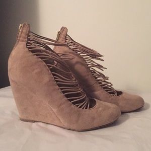 Nine West wedge