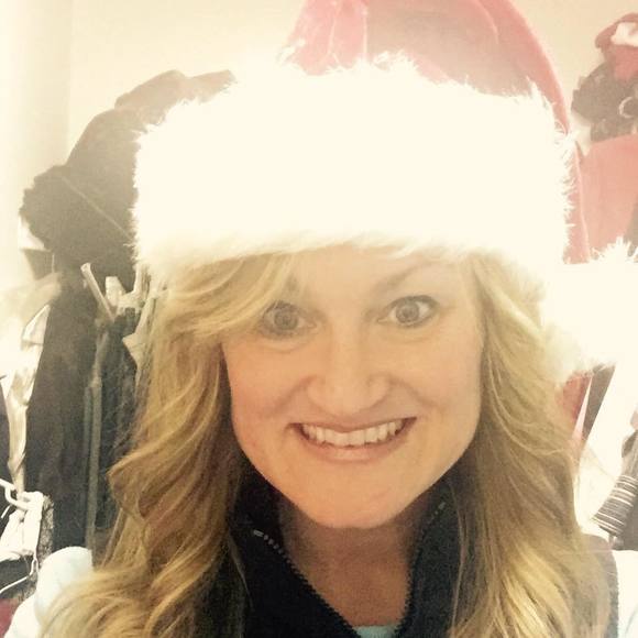 Meet your Posher, Kelley