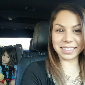 Meet your Posher, Lindee