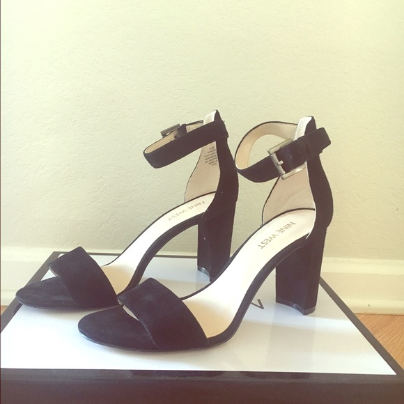 Nine West Black Block Heel Dress Sandals, Like New