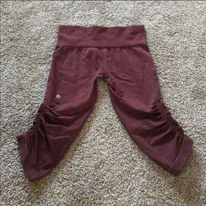 Lululemon Flow and Go crop size 8