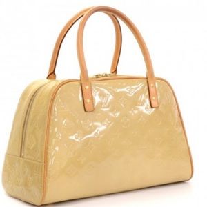 Louis Vuitton Thompkins bag