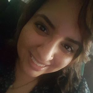 Meet your Posher, Ana
