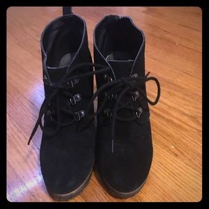 Steven madden tie up wedges