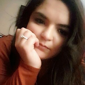 Meet your Posher, Eliana