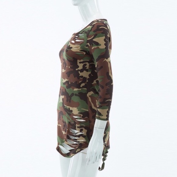 Stylish Camouflage Destroyed T-shirt - Picture 6 of 8