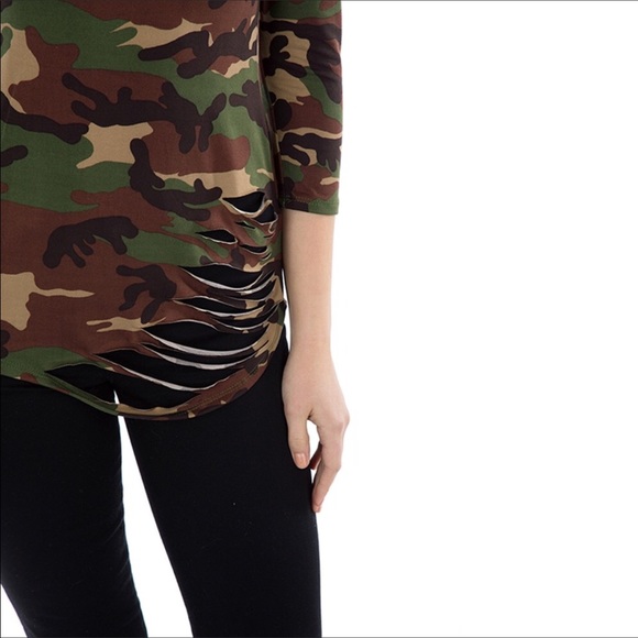 Stylish Camouflage Destroyed T-shirt - Picture 8 of 8