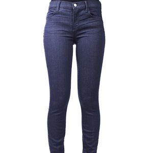 J Brand Mid Rise Super Skinny Serpentine Wash 29