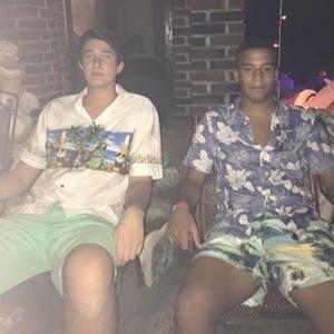 Meet your Posher, Sam