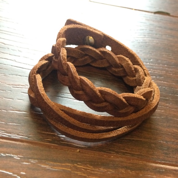 Leather wrap bracelet