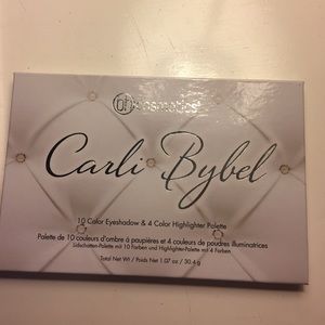Carli Bybel palette