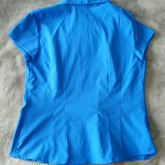 Style & Co. Blue button up top, stretchy! - Picture 3 of 3