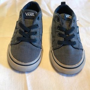 VANS TODDLER BOY BLUE SHOES. Size 6.5