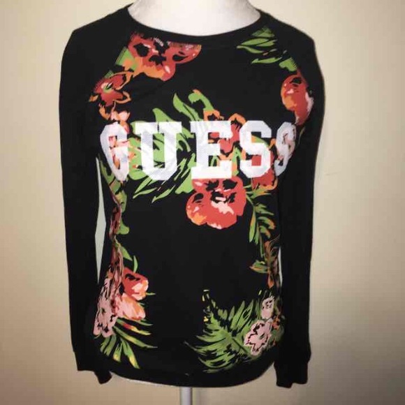 GUESS SWEATSHIRT
