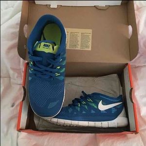 Nike Free 5.0 sneakers