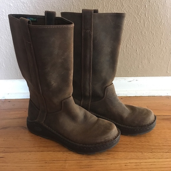 Chaco Boots Sz 8