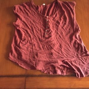Free people maroon tee shirt