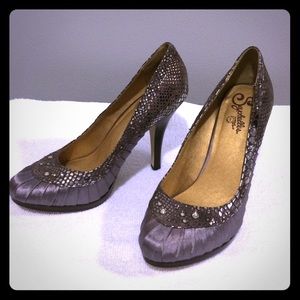 Perfect party heels!