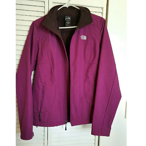 The North Face Jackets & Blazers - NWOT Large Magenta North Face