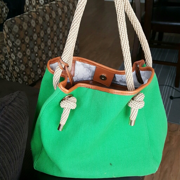 Michael Michael Kors

MARINA LARGE GRAB BAG