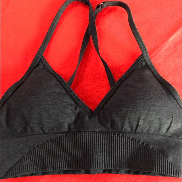 Lululemon Ebb to Street Bra