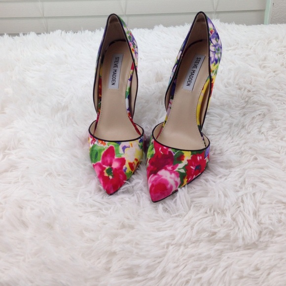 Steve Madden heels - Picture 3 of 4