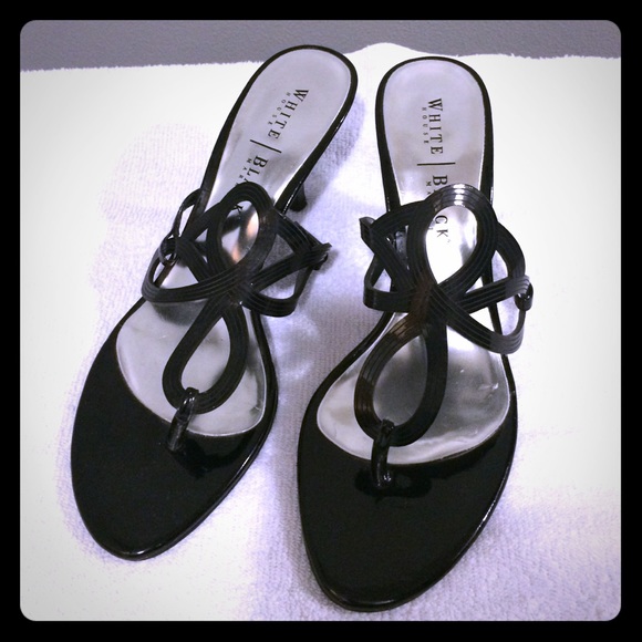 Fun strappy heels!