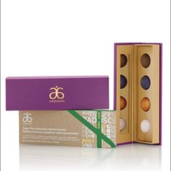 Arbonne NIB Sugar Plum Baked eye shadow