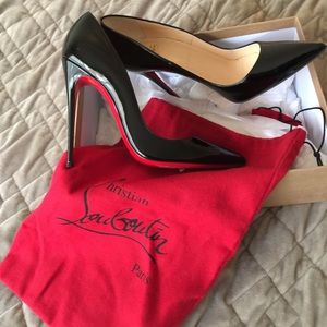 Christian Louboutin So Kate Black Heels