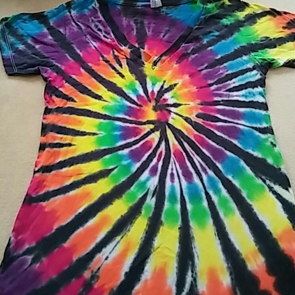 Tie dye tee