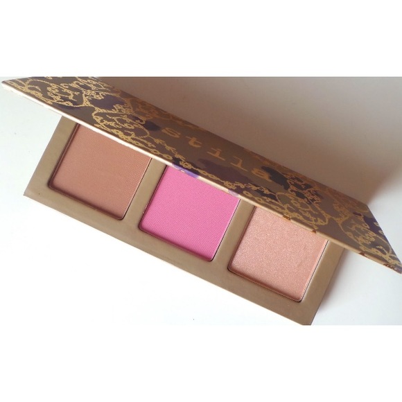Stila Other - Stila Get Cheeky Blush Highlighter Bronzer Palette