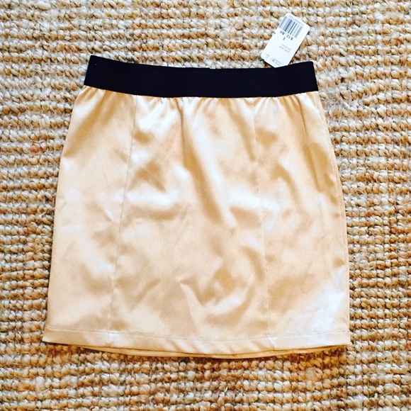 ✨Gold✨Skirt from Forever 21 NWT