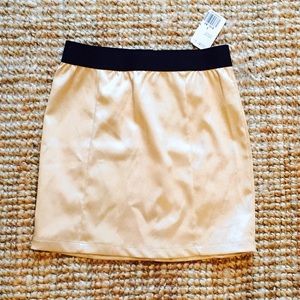 ✨Gold✨Skirt from Forever 21 NWT