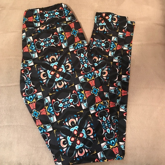 LuLaRoe OS Leggings