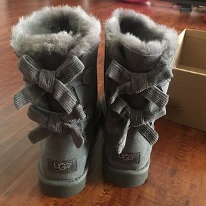 Authentic UGG Women Bailey Bow Corduroy Boot