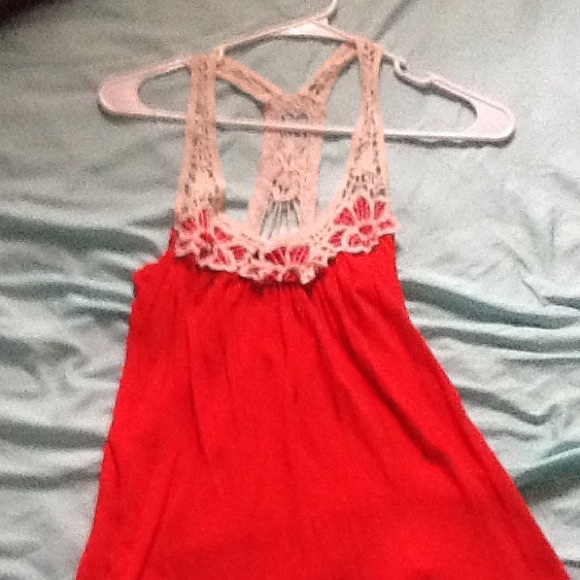 Rue21 tank
