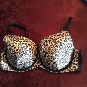 Push up plunge bra