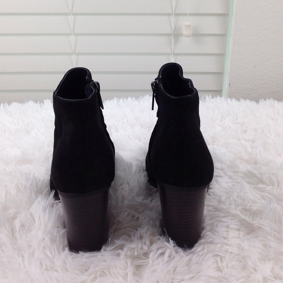 Kenneth Cole Reaction Might Be Ankle Boot - Picture 4 of 5