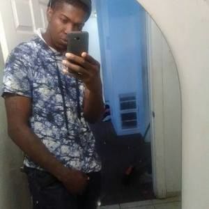 Meet your Posher, Deshay