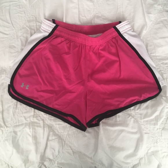Under Armour Running Shorts - XS - Pink