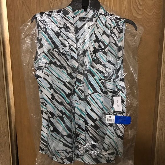 Tie front blouse 💕sale💕